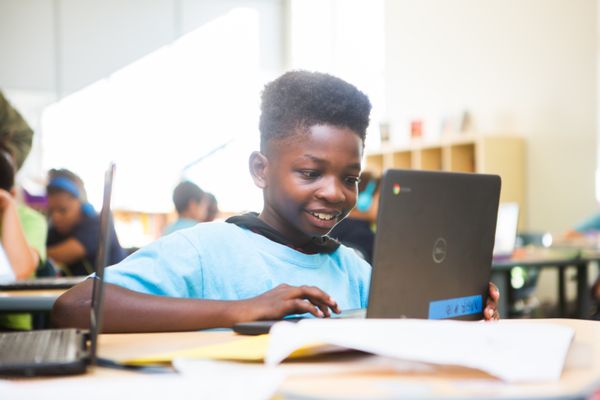 Elementary Student completing a CommonLit digital assignment